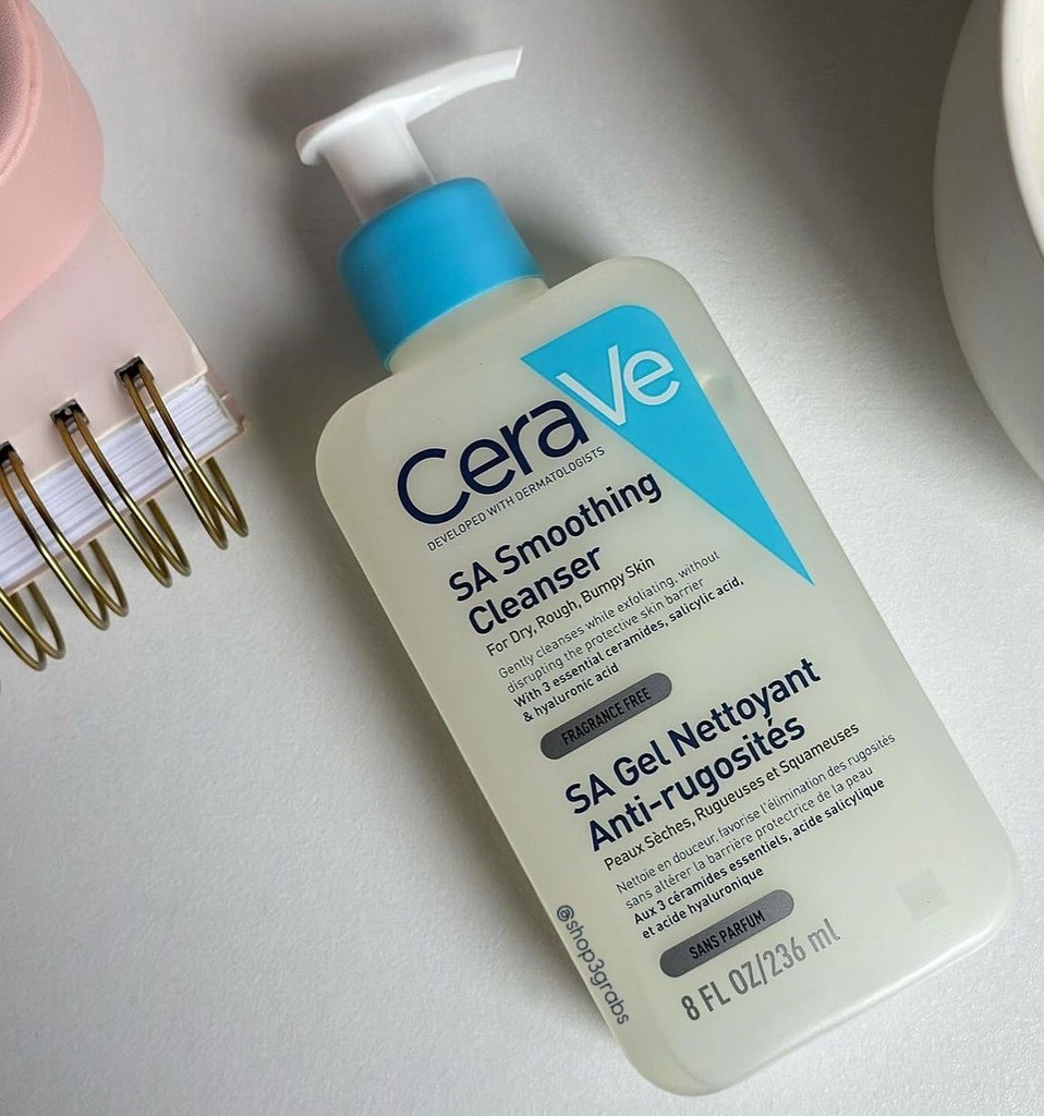 Cerave SA smoothing cleaner 236 ml